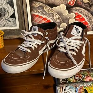 Vans sk8 mid pro size 10 used brown